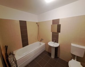 Apartment 2 rooms for sale in Floresti