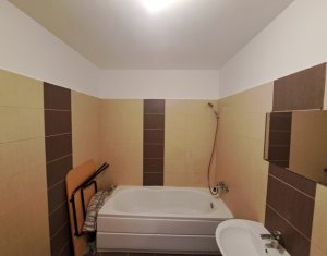 Apartment 2 rooms for sale in Floresti