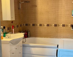 Apartament cu 3 camere, 70 mp,  la VIVO, cu loc de parcare inclus