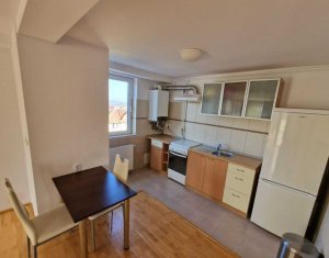 Appartement 3 chambres à louer dans Cluj-napoca, zone Zorilor