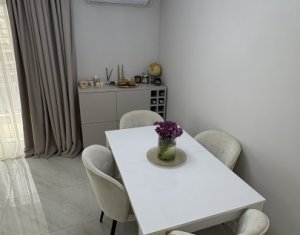 Apartament cu 2 camere, finisaje si dotari de lux, ready to move in ! 