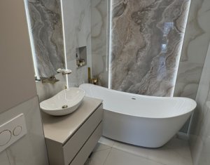 Apartament cu 2 camere, finisaje si dotari de lux, ready to move in ! 