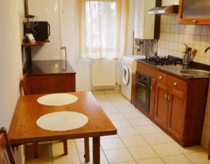 Lakás 4 szobák kiadó on Cluj-napoca, Zóna Manastur