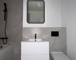 Apartment 2 rooms for sale in Floresti