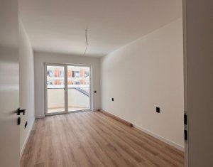 Apartment 2 rooms for sale in Floresti