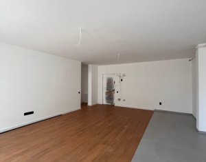 Lakás 2 szobák eladó on Floresti