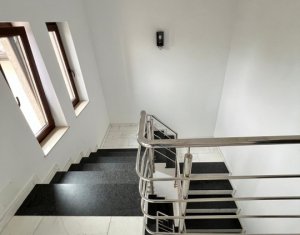 Spatiu birou finisaje moderne, 2 parcari, zona Interservisan 