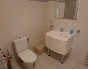 Apartament 3 camere, 100 mp, terasa 60 mp, American Village