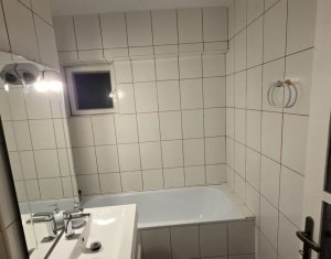 Appartement 3 chambres à louer dans Cluj-napoca, zone Marasti