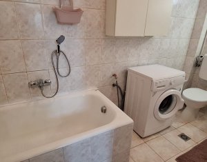 Appartement 3 chambres à louer dans Cluj-napoca, zone Centru