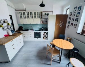 Spatiu activitati de birou, 4 incaperi 150mp, terasa si curte, pta Cipariu 