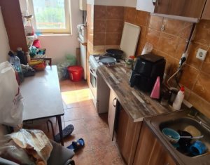 Appartement 3 chambres à vendre dans Cluj-napoca, zone Marasti