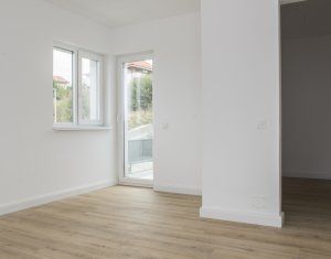 Ház 4 szobák eladó on Floresti