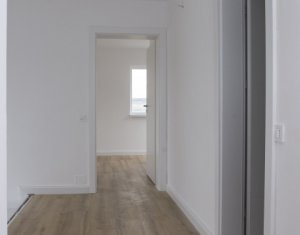 Ház 4 szobák eladó on Floresti