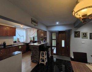 Casa individuala, 4 camere, 300 mp utili, 700mp teren, Borhanci