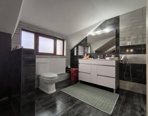 Casa individuala, 4 camere, 300 mp utili, 700mp teren, Borhanci