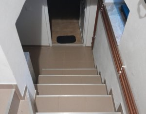 Casa individuala, 4 camere, 300 mp utili, 700mp teren, Borhanci