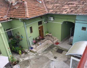 Apartment 3 rooms for rent in Cluj-napoca, zone Centru