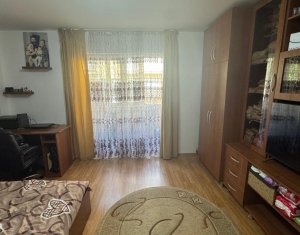 Lakás 1 szobák eladó on Floresti