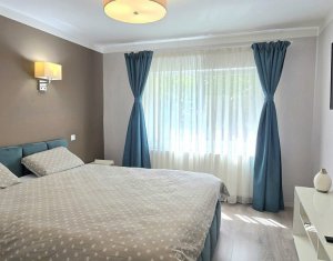 Appartement 4 chambres à vendre dans Cluj-napoca, zone Manastur