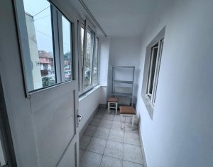 Appartement 4 chambres à vendre dans Cluj-napoca, zone Manastur
