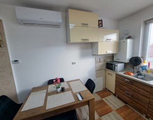 Appartement 3 chambres à vendre dans Floresti