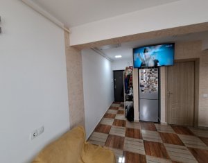 Appartement 3 chambres à vendre dans Floresti