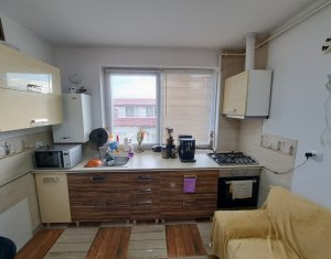 Appartement 3 chambres à vendre dans Floresti