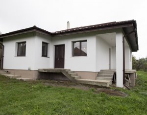 House 3 rooms for sale in Pata