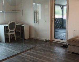 Maison 6 chambres à vendre dans Cluj-napoca, zone Dambul Rotund