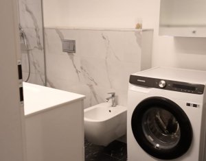 Maison 6 chambres à vendre dans Cluj-napoca, zone Dambul Rotund