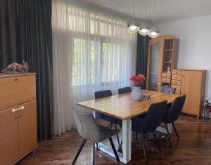 Maison 4 chambres à louer dans Cluj-napoca, zone Marasti