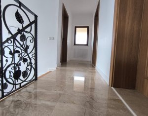 Casa individuala, 5 camere, 120 mp utili, Apahida, strada linistita