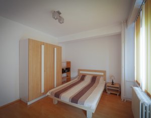 Lakás 3 szobák kiadó on Cluj-napoca, Zóna Andrei Muresanu