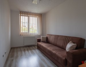 Lakás 3 szobák eladó on Floresti