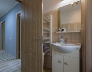 Lakás 3 szobák eladó on Floresti