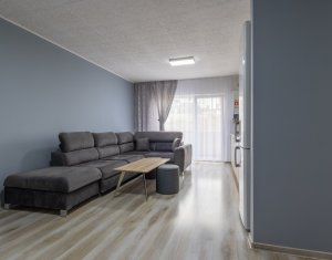 Lakás 3 szobák eladó on Floresti