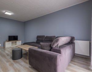 Lakás 3 szobák eladó on Floresti