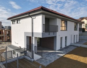 House 5 rooms for sale in Cluj-napoca, zone Iris