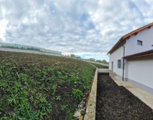 Casa individuala spatioasa – aer curat, liniste si confort in Popesti