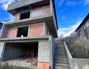 Maison 5 chambres à vendre dans Cluj-napoca, zone Iris