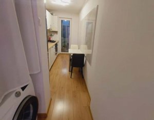 Apartament cu 3 camere renovat decomandat Mănăștur Cluj-Napoca