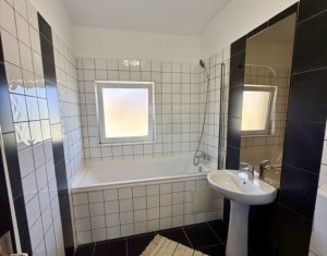 Lakás 2 szobák eladó on Floresti