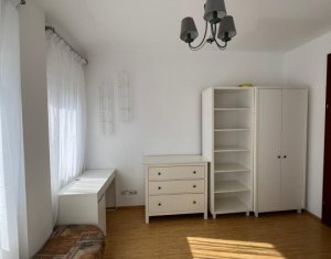 Lakás 4 szobák kiadó on Cluj-napoca, Zóna Centru