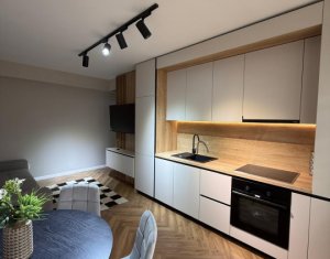 Apartament nou 3 camere, 56mp, parcare, Floresti