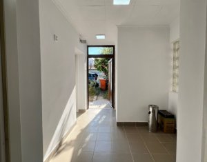 Spatiu birou casa la curte, 50mp, 3 incaperi, Dorobantilor zona Tribunal