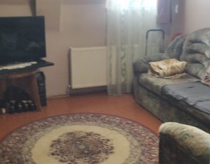 Apartment 3 rooms for sale in Floresti