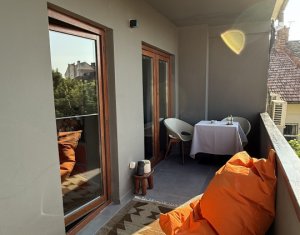 Appartement 4 chambres à vendre dans Cluj-napoca, zone Centru