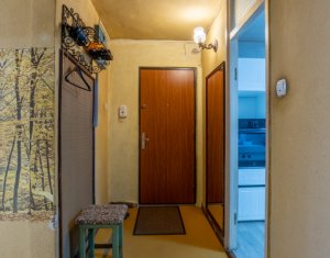 Apartament cu 4 camere spatioase, 82 mp, Manastur, etaj 1