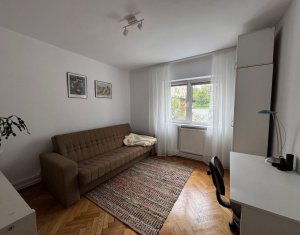 Appartement 3 chambres à louer dans Cluj-napoca, zone Zorilor